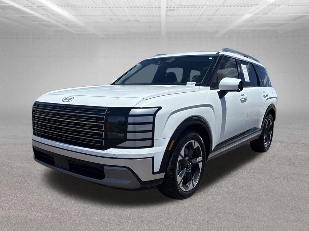 2026 Hyundai PALISADE HYBRID Limited in Creamy White Pearl — front three-quarter view